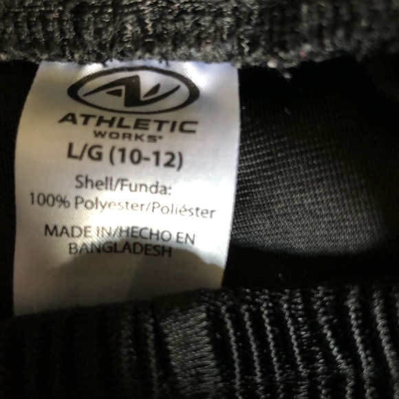 Gym shorts - Picture 3 of 3